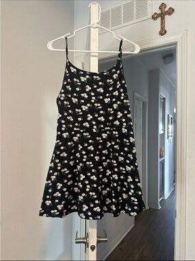 SHEIN Black Floral Spaghetti-Strap Dress